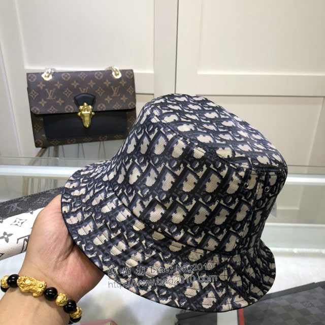 Dior男女同款帽子 迪奧老花字母雙面面戴漁夫帽  mm1153
